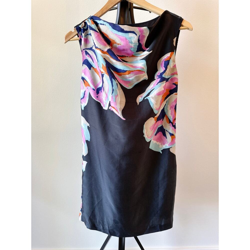 Ann Taylor LOFT Size 4 Dark Gray Colored Floral Shift Dress Career Cocktail